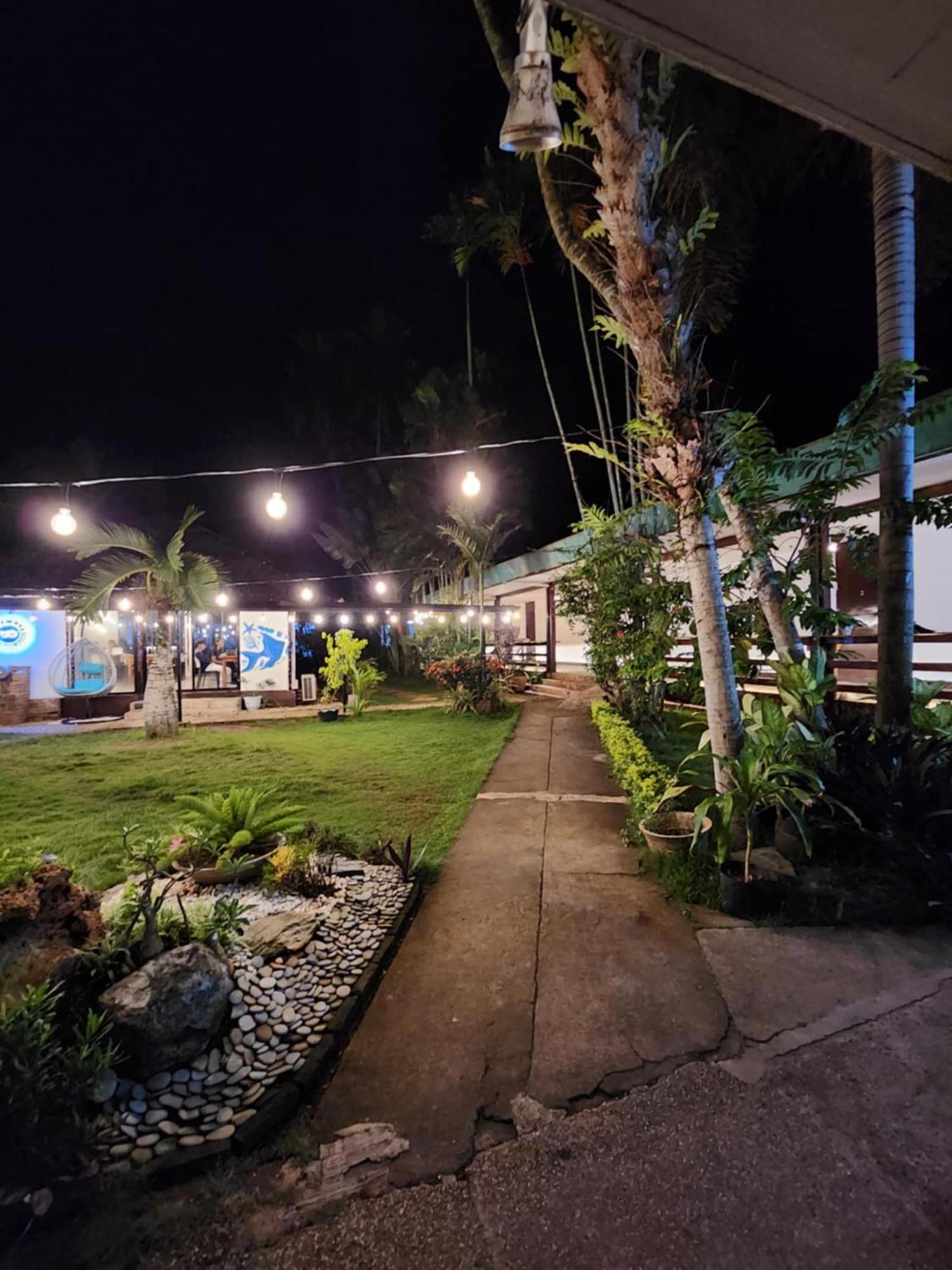 Reef Hostel Puerto Princesa Dış mekan fotoğraf
