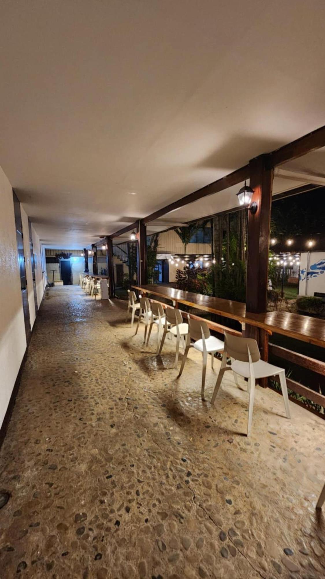 Reef Hostel Puerto Princesa Dış mekan fotoğraf
